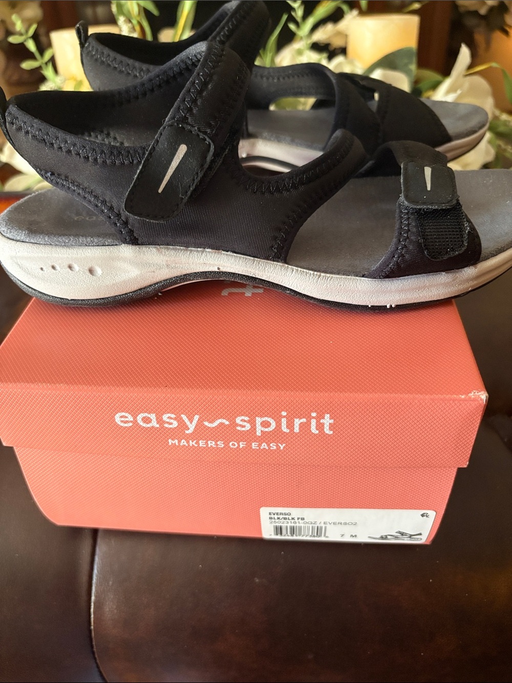 Easy Spirit Women’s Black Open-Toe Strap Sandals